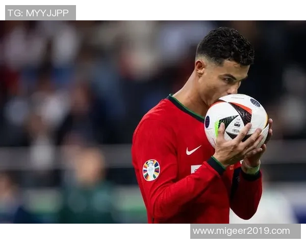 现役足球球星综合实力排行榜前十强及各队表现分析